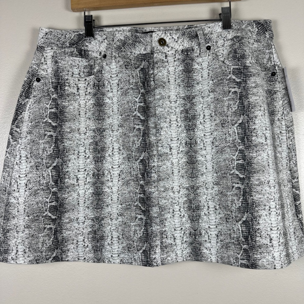 Bold Elements Womens 18 Mini Skirt Grey Snakeskin Print Stretch Cotton Skirt NEW
